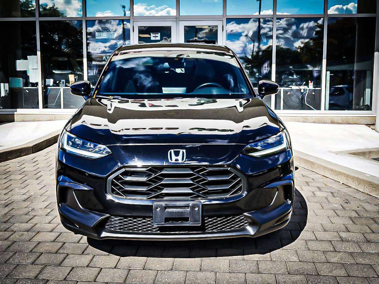 2025 Honda HR-V  Photo3