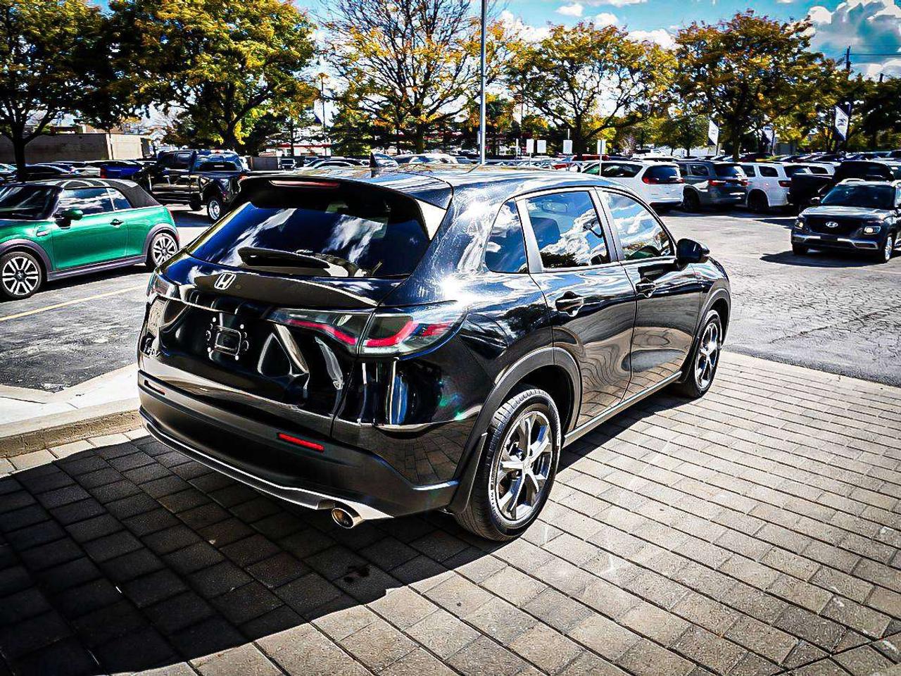 2025 Honda HR-V  Photo