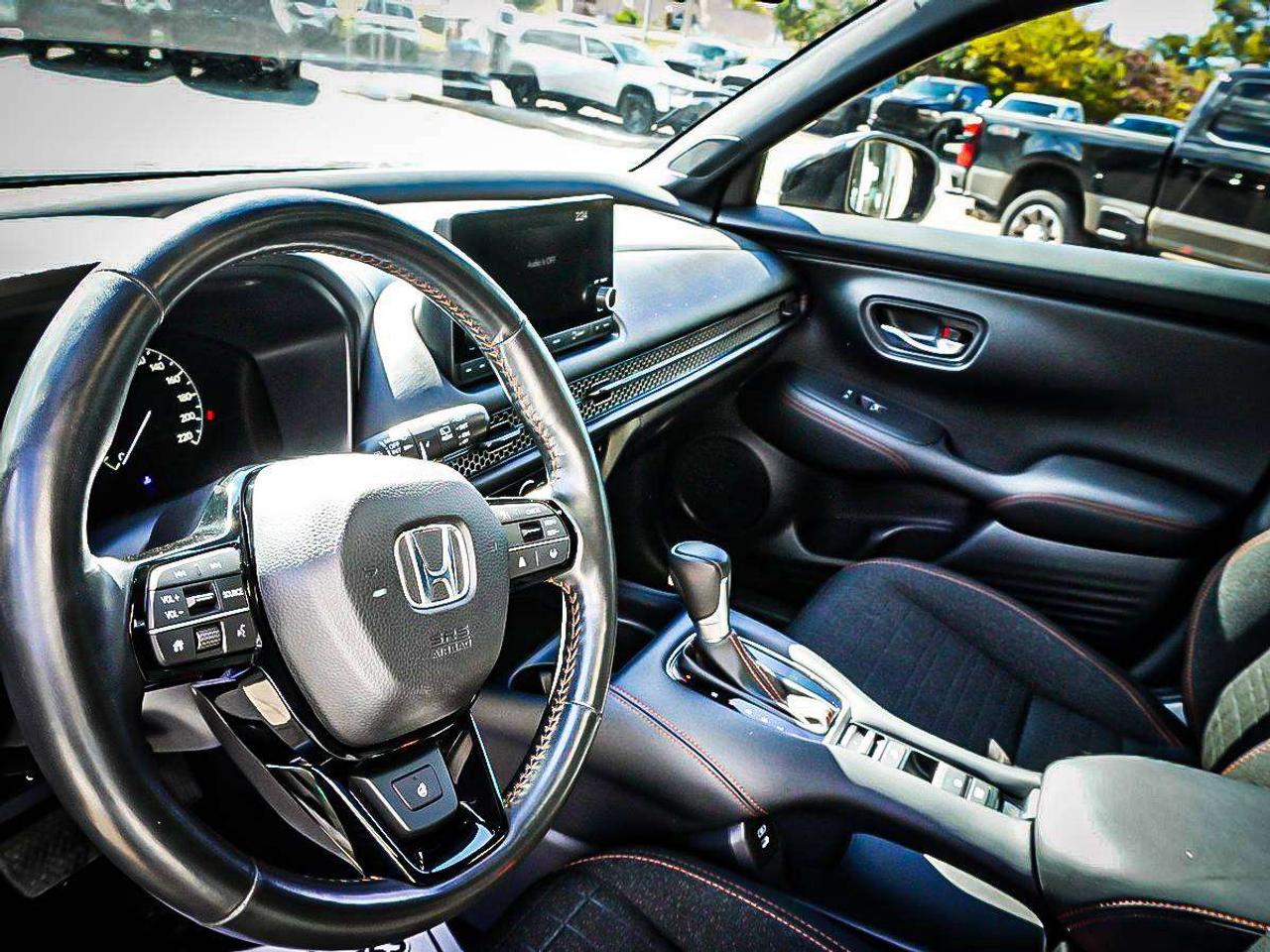 2025 Honda HR-V  Photo