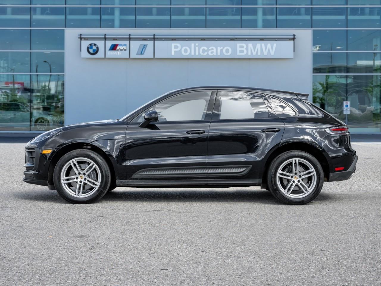 2024 Porsche Macan Base 4dr All-Wheel Drive Photo