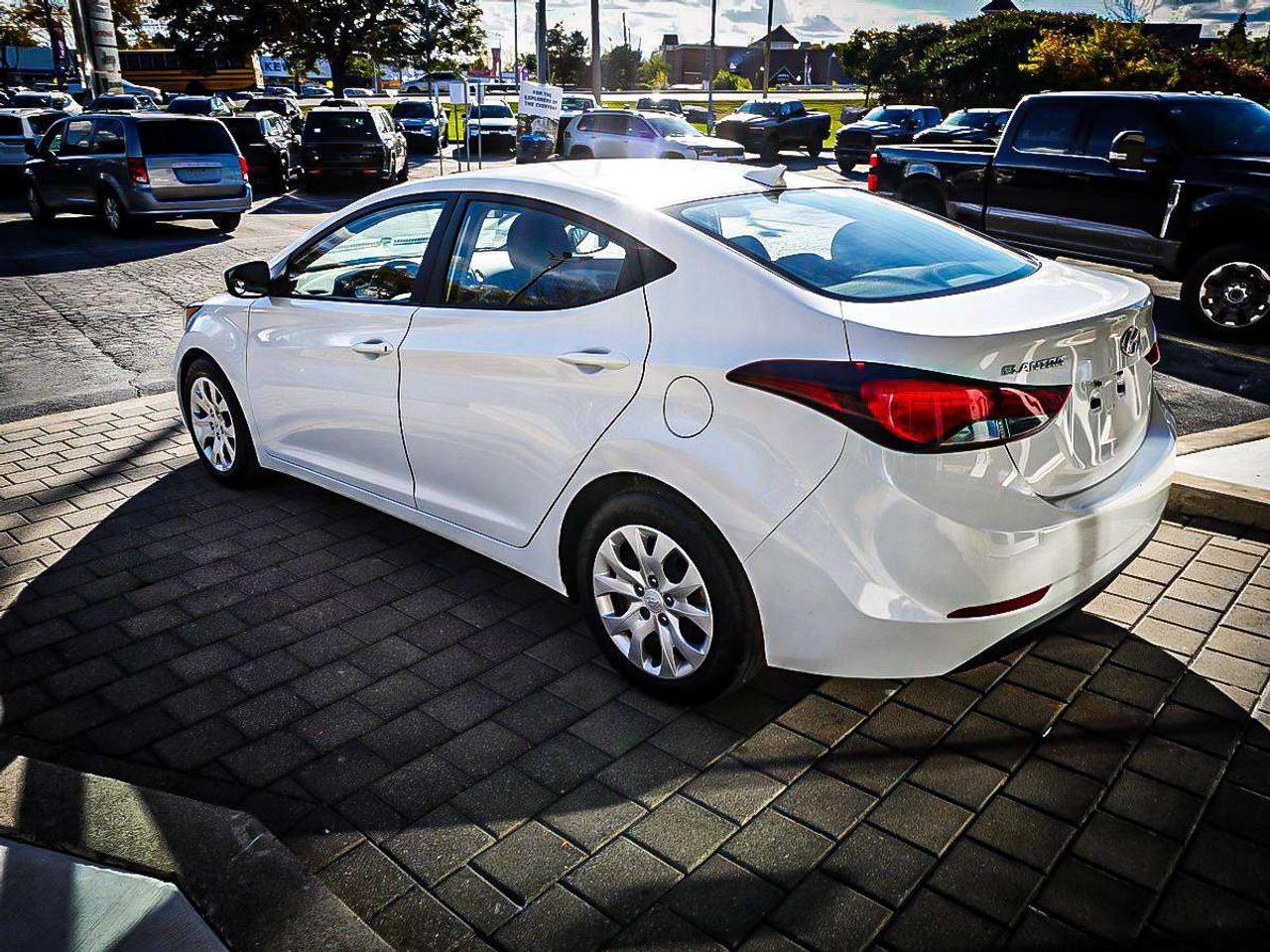 2016 Hyundai Elantra  Photo