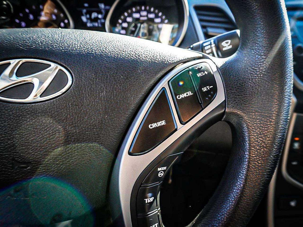 2016 Hyundai Elantra  Photo