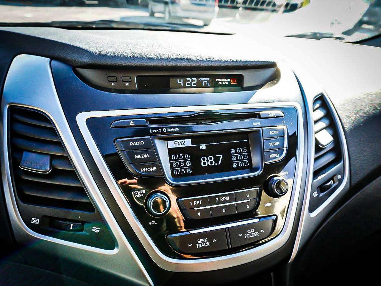 2016 Hyundai Elantra  Photo