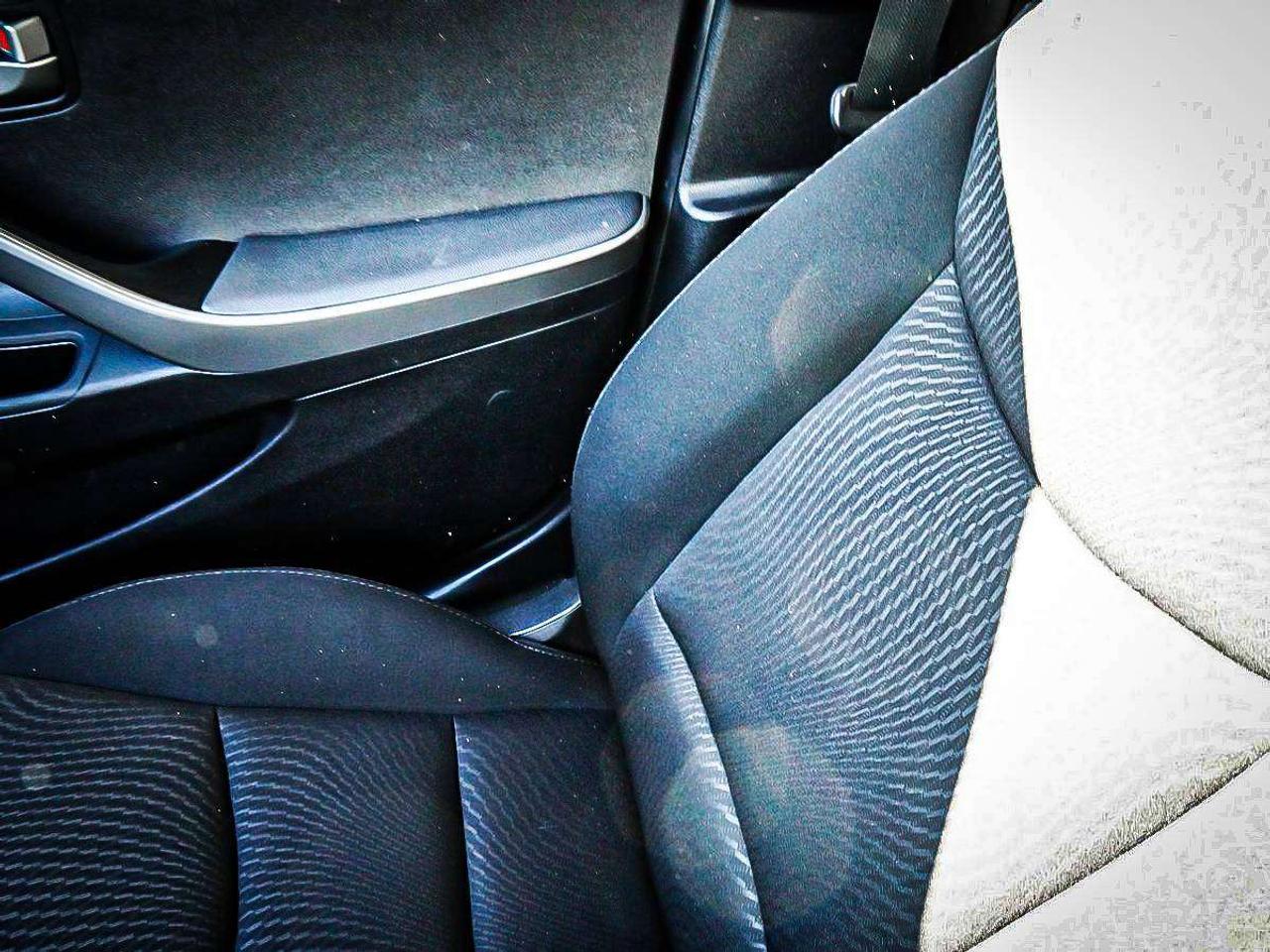 2016 Hyundai Elantra  Photo