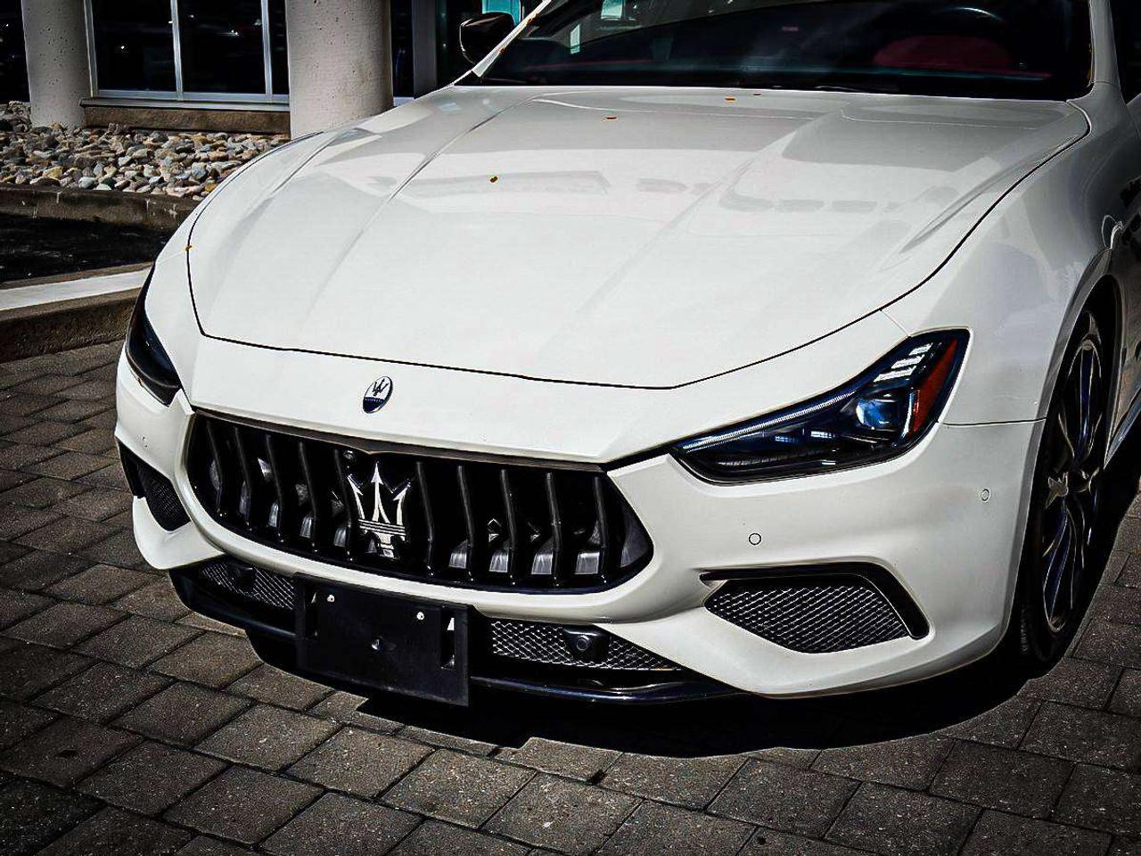 2022 Maserati Ghibli  Photo4