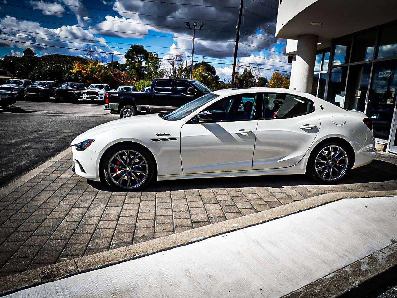 2022 Maserati Ghibli  Photo