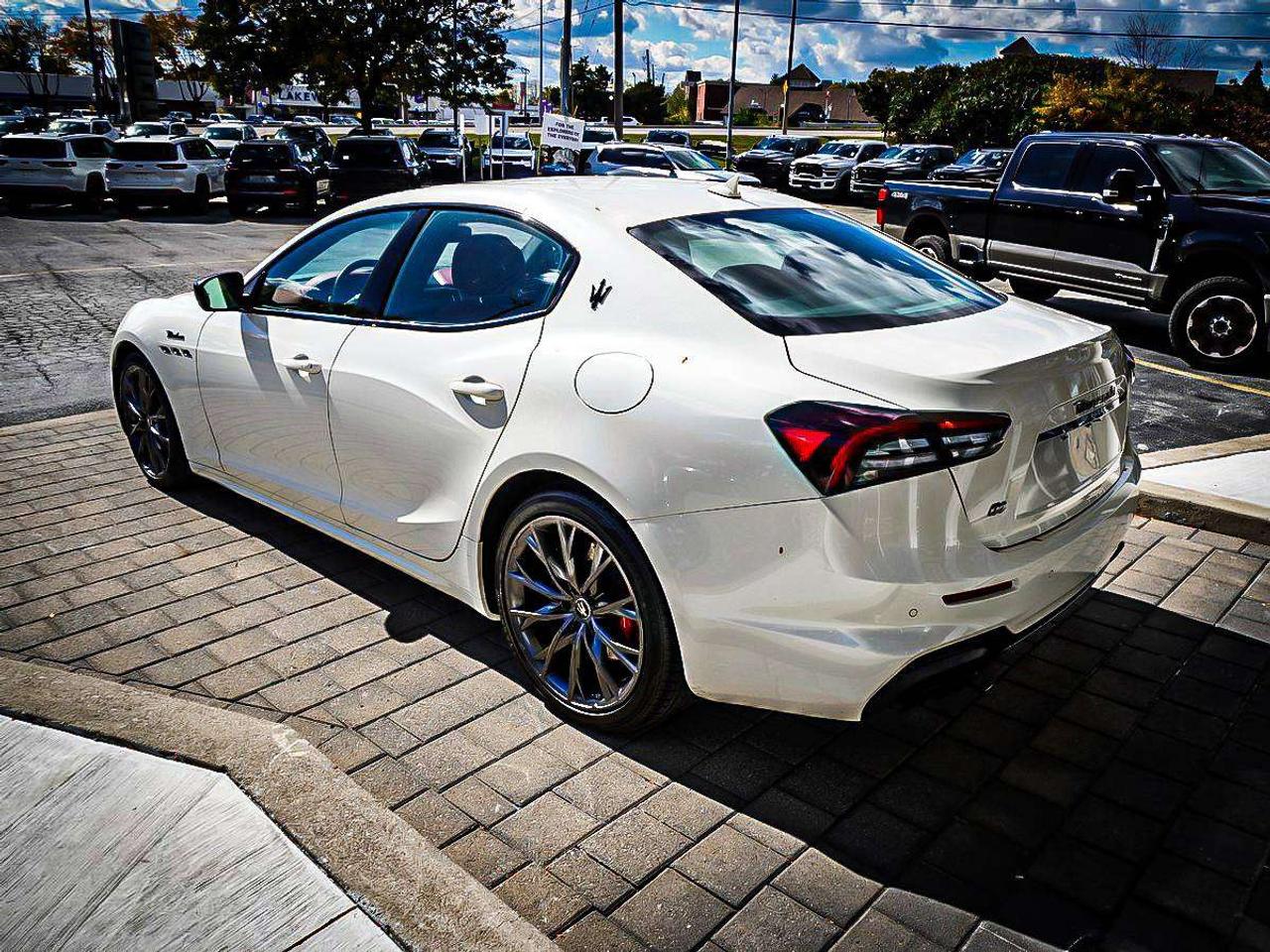 2022 Maserati Ghibli  Photo