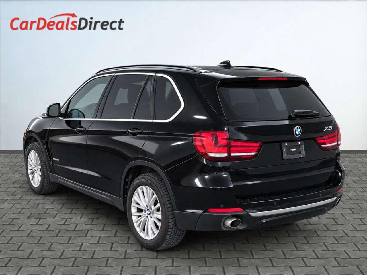 2015 BMW X5 xDrive35 AWD  Leather   Keyless start  Heads up display  Sunroof   Premium Sound Photo