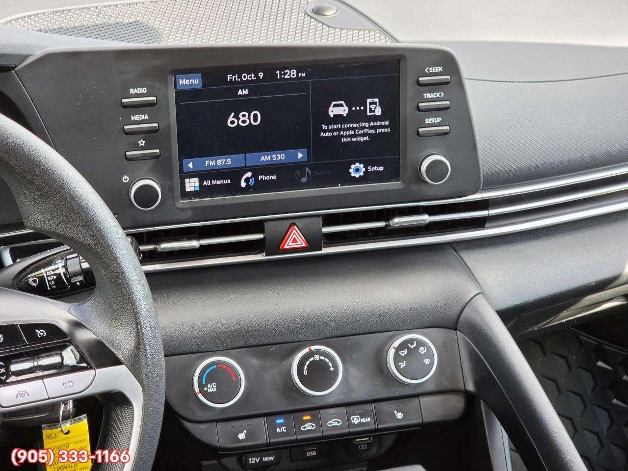 2022 Hyundai Elantra ESSENTIAL Apple CarPlay & Android Auto • Heated Front Seats • Lane Assist • Keyless Entry • Alloy Wheels Photo