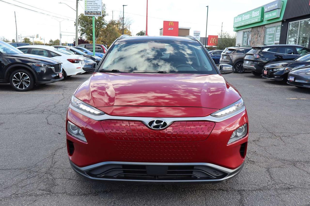 2021 Hyundai KONA Preferred w/Two-Tone Roof   No Accident Photo1