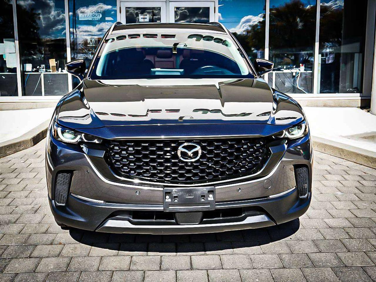 2025 Mazda CX-50  Photo3