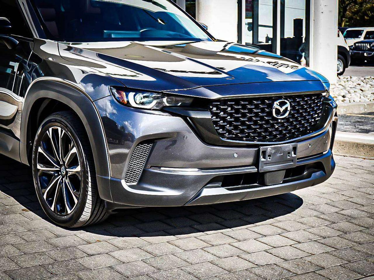 2025 Mazda CX-50  Photo2