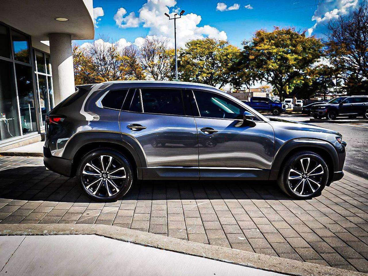 2025 Mazda CX-50  Photo