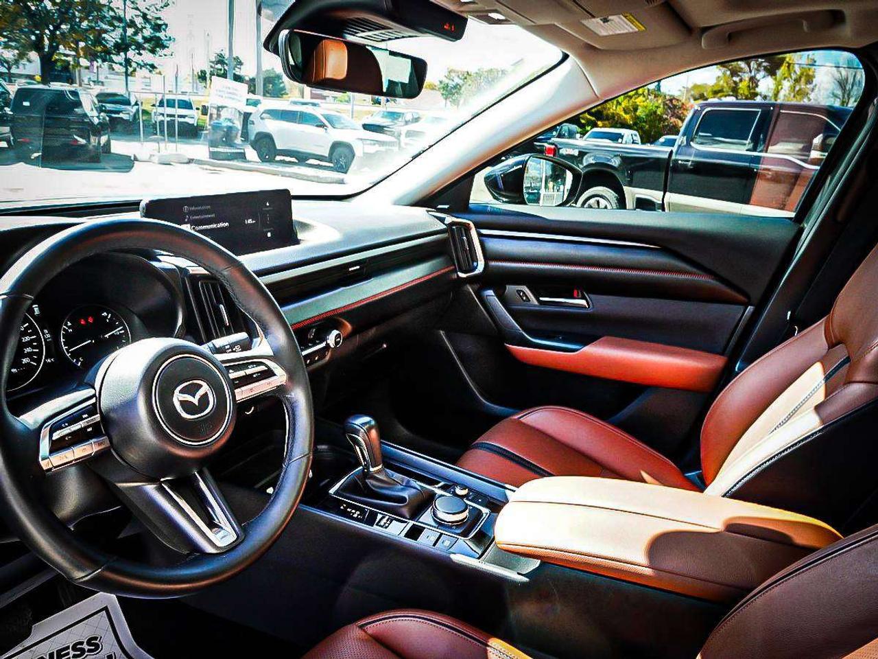 2025 Mazda CX-50  Photo