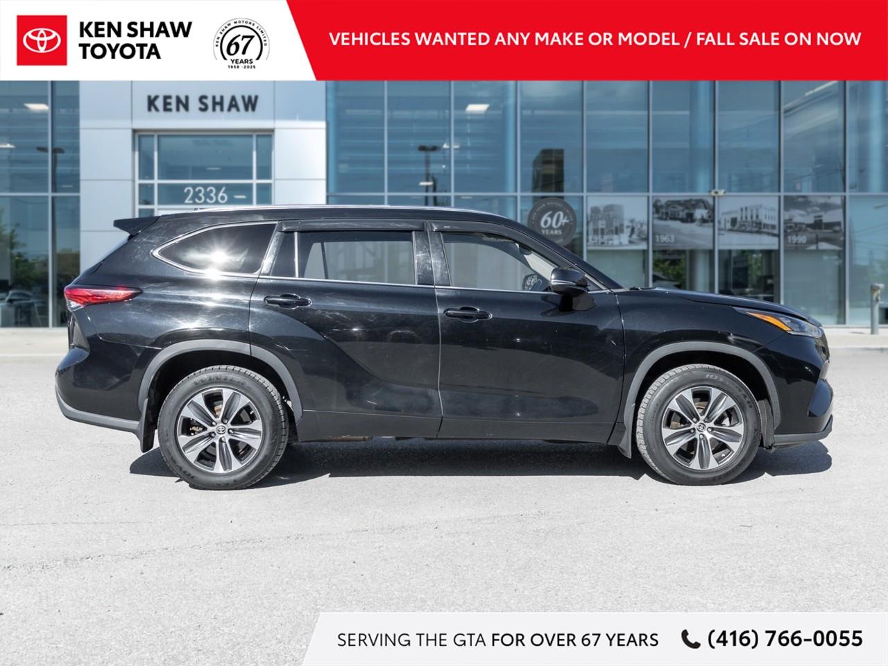 2021 Toyota Highlander XLE 4dr All-wheel Drive Photo