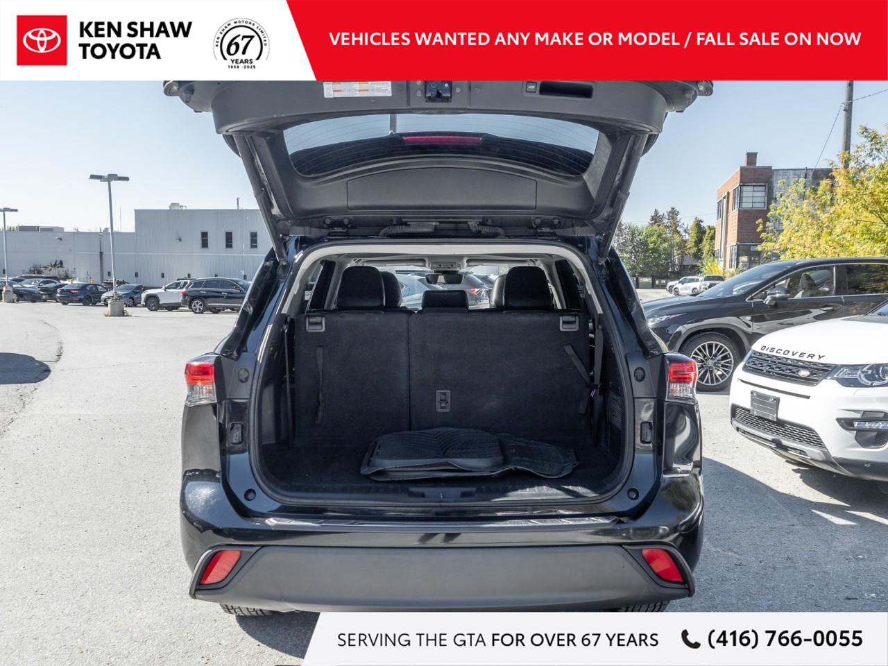 2021 Toyota Highlander XLE 4dr All-wheel Drive Photo