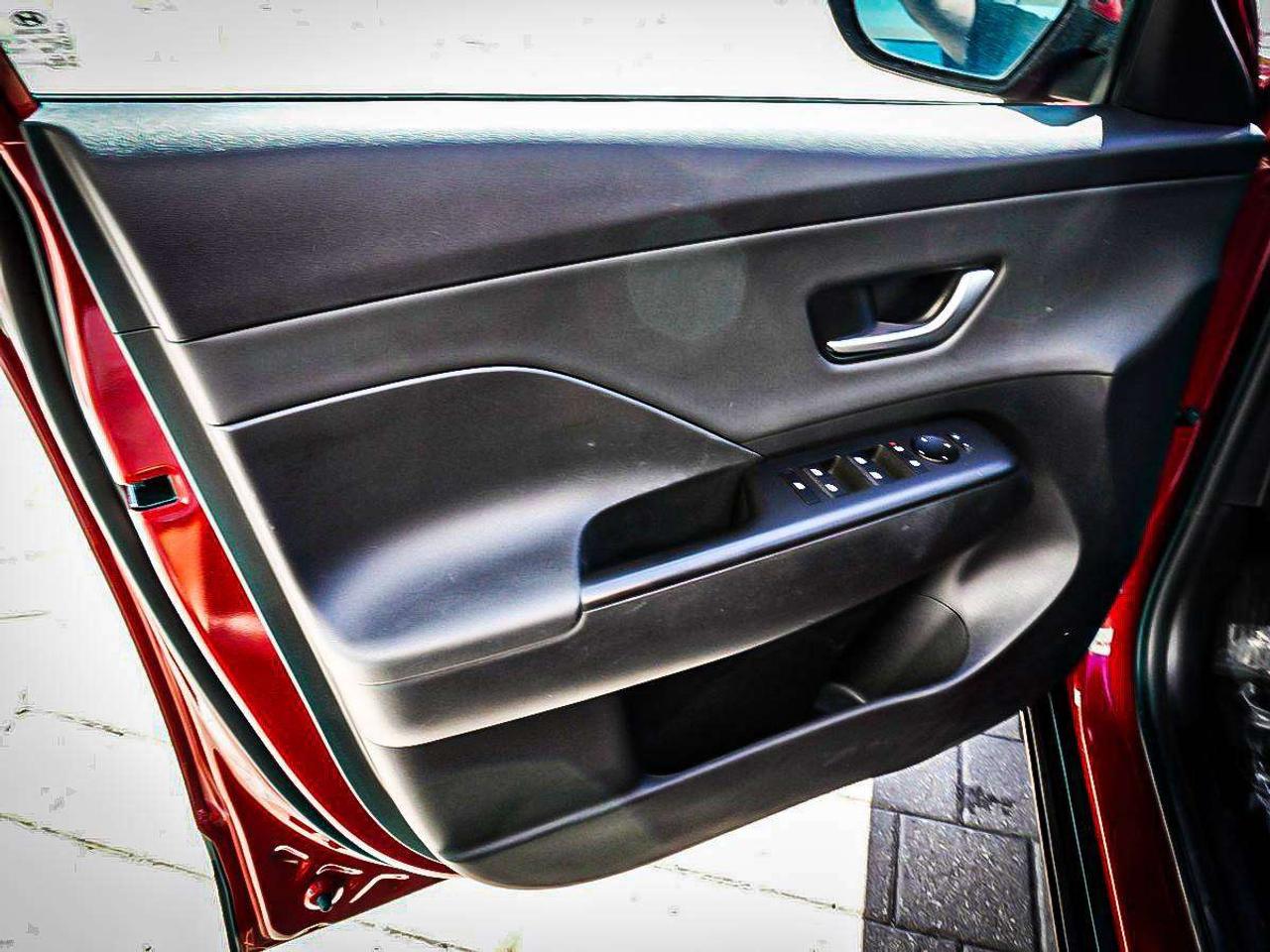 2025 Hyundai KONA  Photo