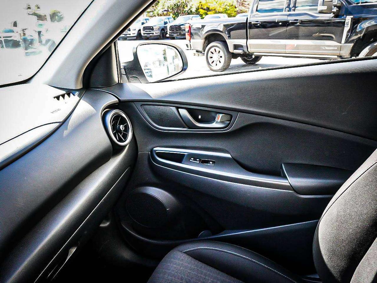 2023 Hyundai KONA  Photo