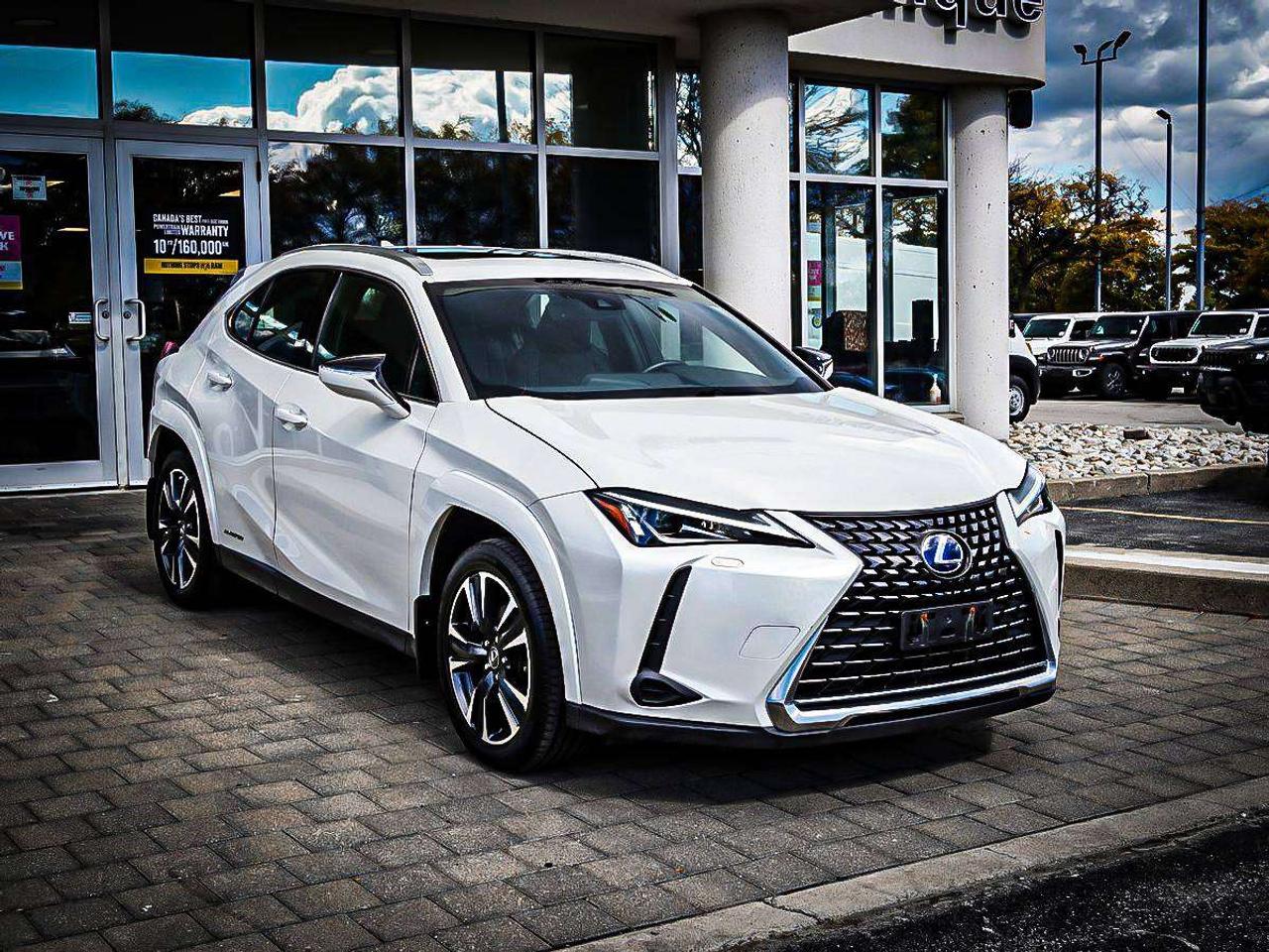 2022 Lexus UX  Photo5