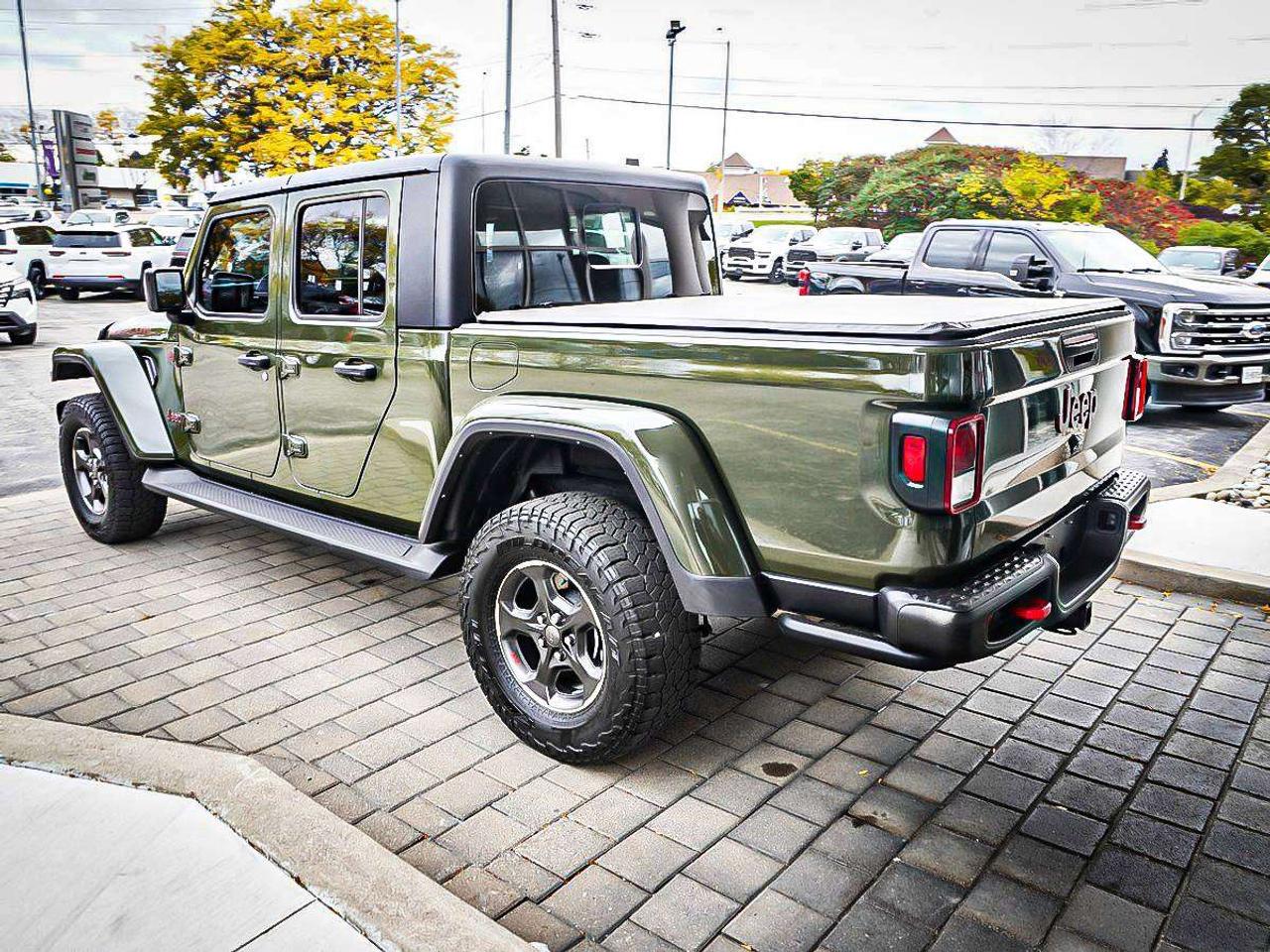 2023 Jeep Gladiator  Photo