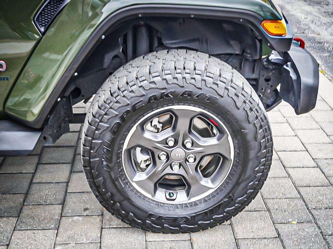 2023 Jeep Gladiator  Photo
