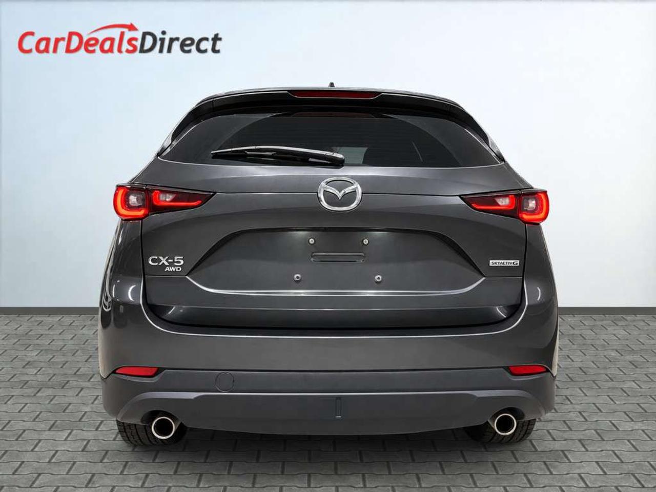 2023 Mazda CX-5 GT AWD   ONLY 28K KMs   Leather   Sunroof   NAV   Heated Seats Photo