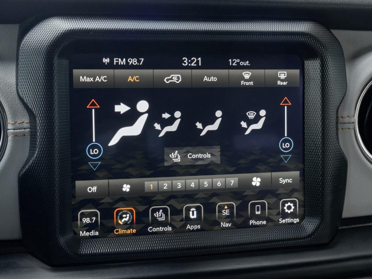 2023 Jeep Wrangler 4xe Sahara 4dr 4x4 Photo