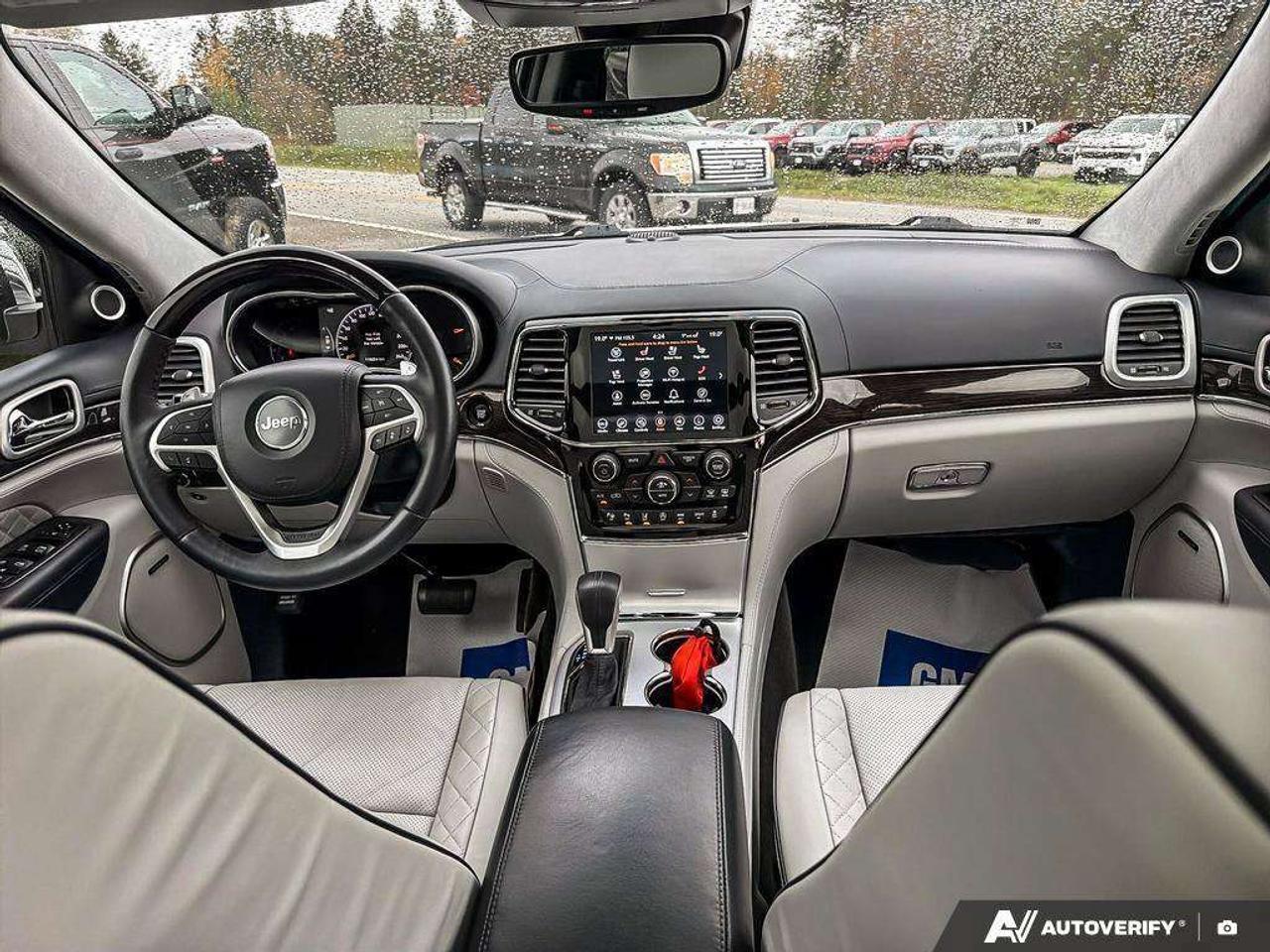 2021 Jeep Grand Cherokee Heated Seats   Remote Start   Sunroof Photo