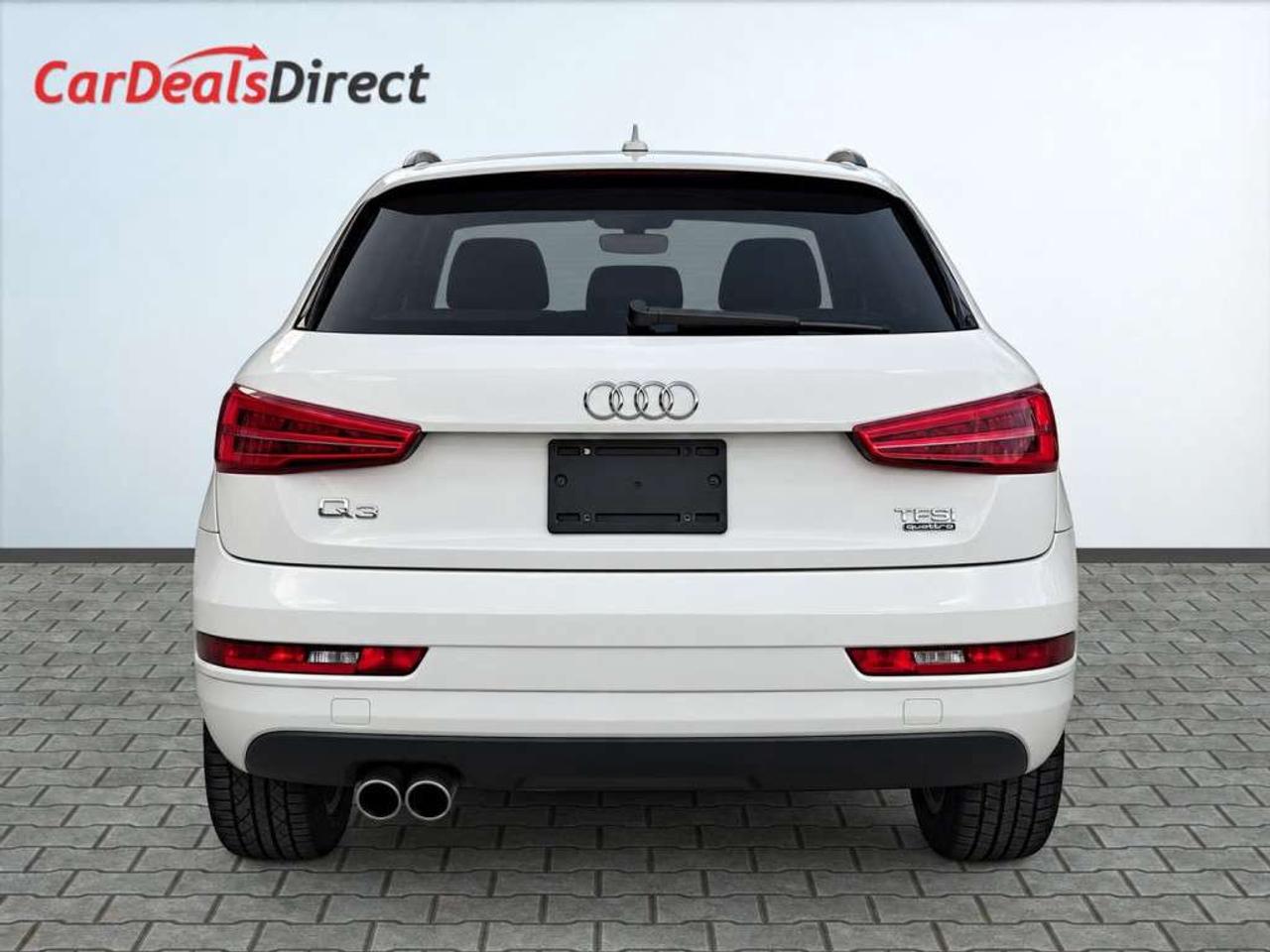 2017 Audi Q3 2.0T / QUATTRO AWD / LEATHER / SUNROOF / HEATED SEATS / BACKUP CAM Photo