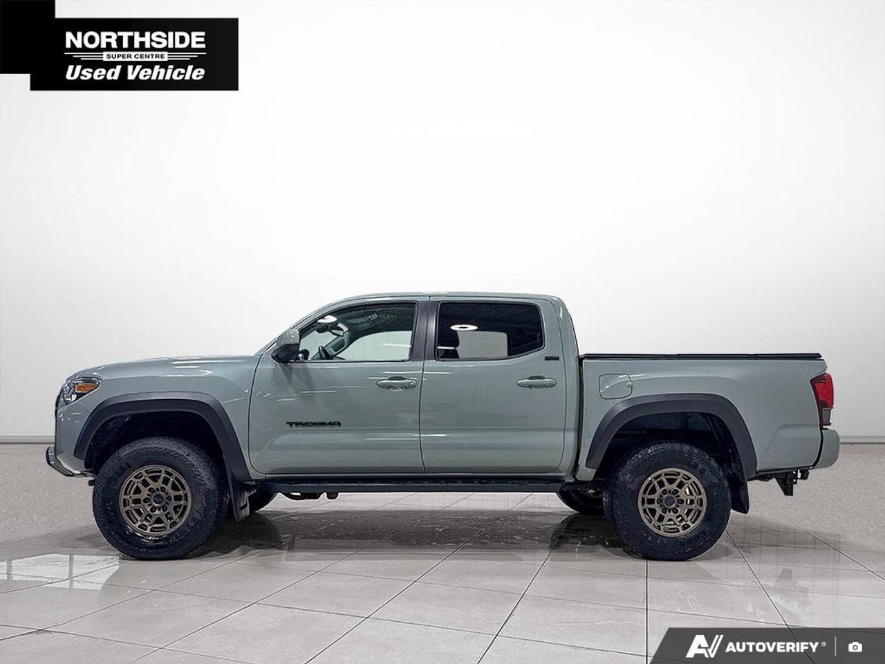 2022 Toyota Tacoma 4x4 Double Cab Auto SB Photo