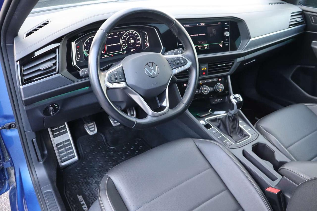 2023 Volkswagen Jetta GLI Photo
