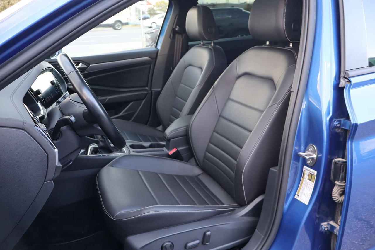 2023 Volkswagen Jetta GLI Photo