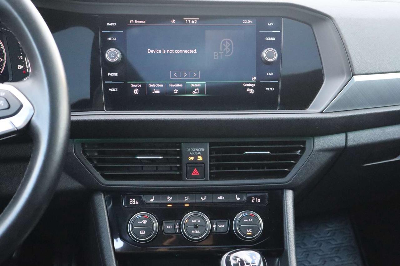 2023 Volkswagen Jetta GLI Photo