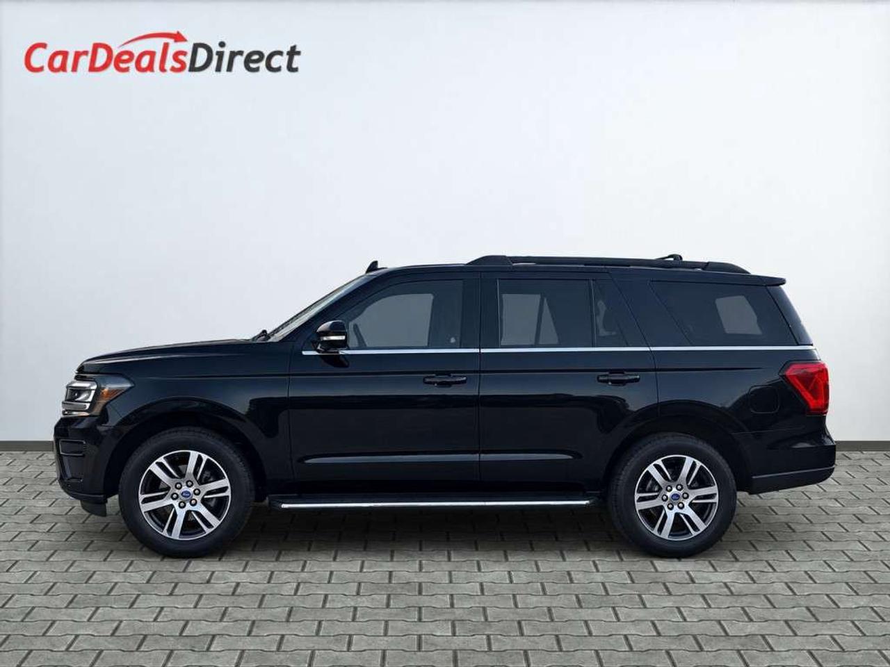 2022 Ford Expedition XLT 4x4   7 Passenger   Panoramic Sunroof   Remote Start   Carplay   Leather   Heated Seats Photo