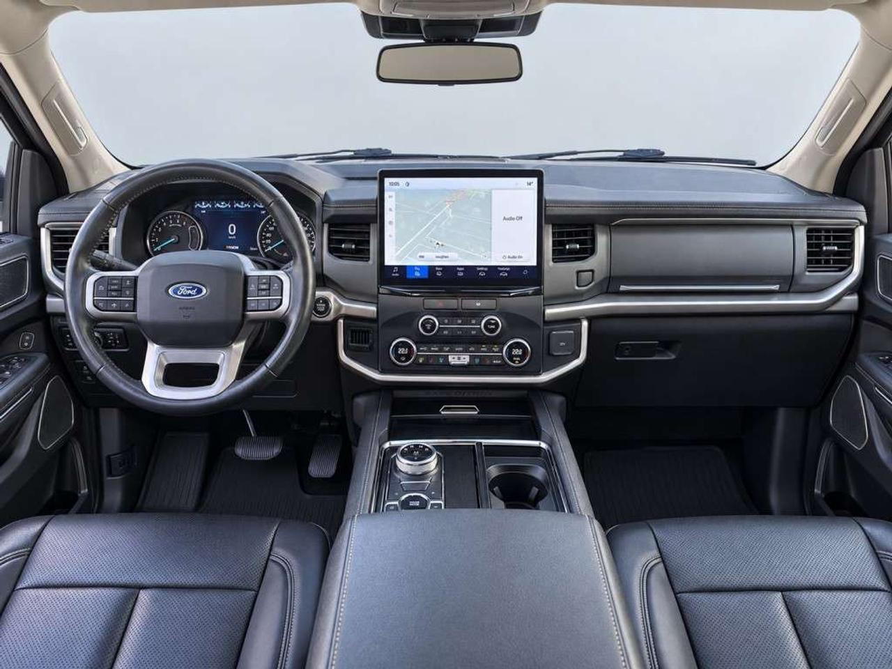 2022 Ford Expedition XLT 4x4   7 Passenger   Panoramic Sunroof   Remote Start   Carplay   Leather   Heated Seats Photo