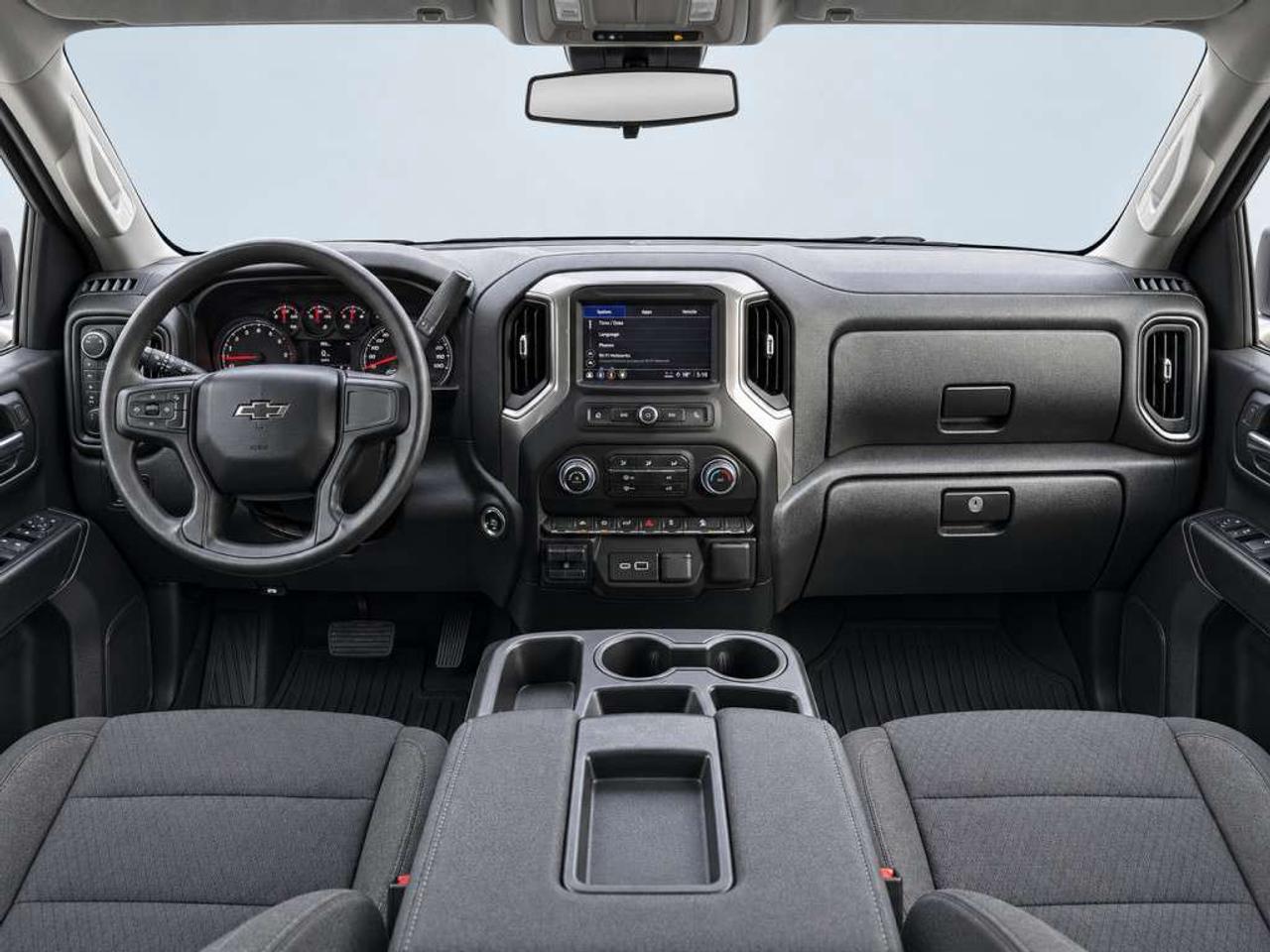 2024 Chevrolet Silverado 1500 CUSTOM TRAIL BOSS / 4X4 / 5.3L V8 / CREW CAB / REMOTE START / TOW PKG / BACKUP CAM Photo