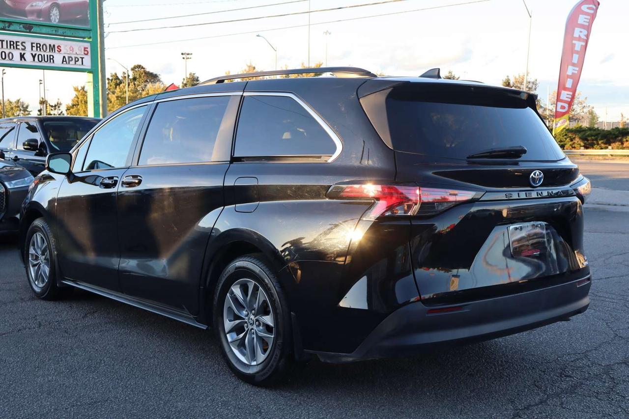 2022 Toyota Sienna LE   HYBRID   ACCIDENT FREE   CLEAN CARFAX Photo4