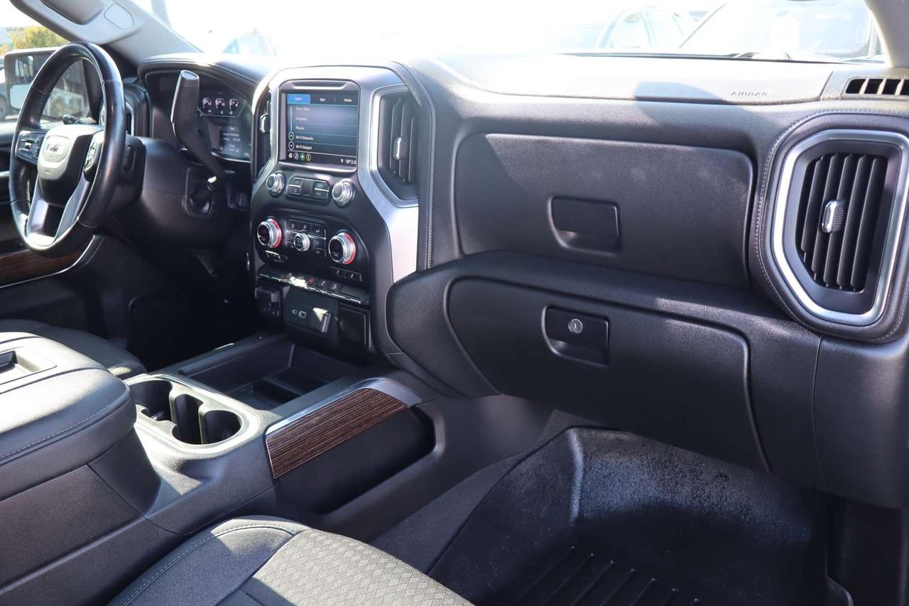 2019 GMC Sierra 1500 Elevation Crew Cab 4WD 5.3L   No Accident   One Owner Photo
