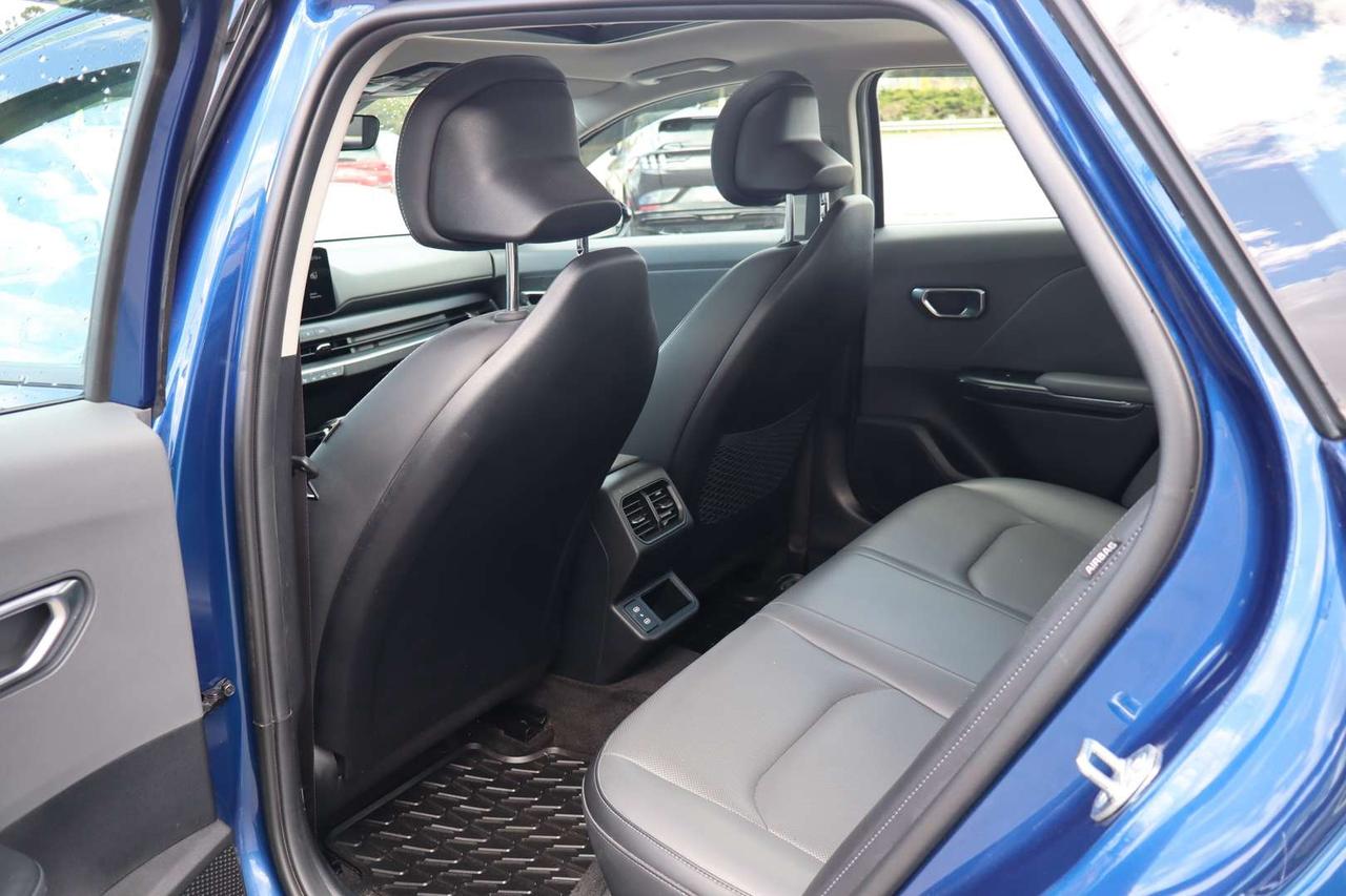 2025 Kia K4 EX+   Accident Free   Leather   Sunroof   Clean Carfax Photo
