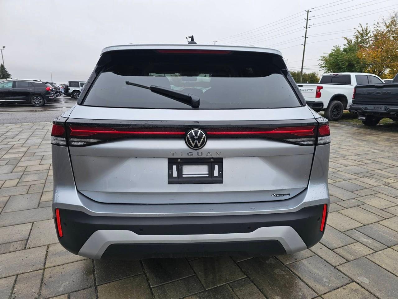 2026 Volkswagen Tiguan Comfortline 4dr All-wheel Drive 4MOTION Photo