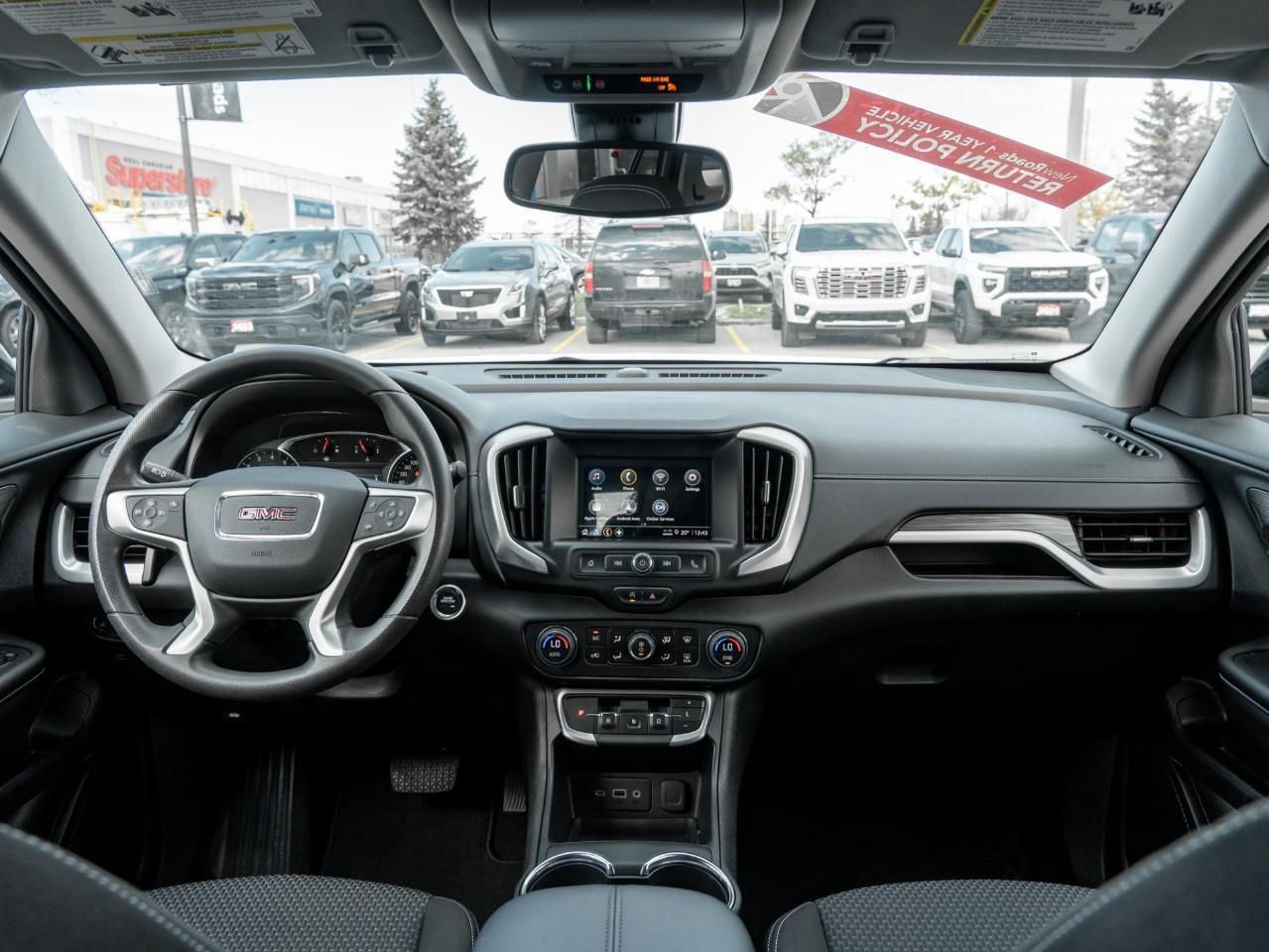 2024 GMC Terrain SLE 4dr All-Wheel Drive Photo