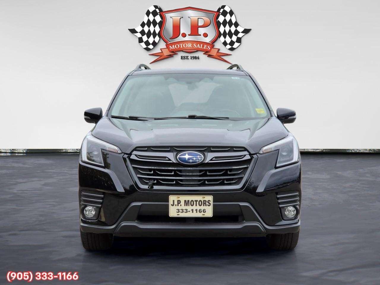 2022 Subaru Forester Limited Apple CarPlay & Android Auto • Power Sunroof • Leather Seating • Built-In Navigation System • Heated Front Seats Photo1