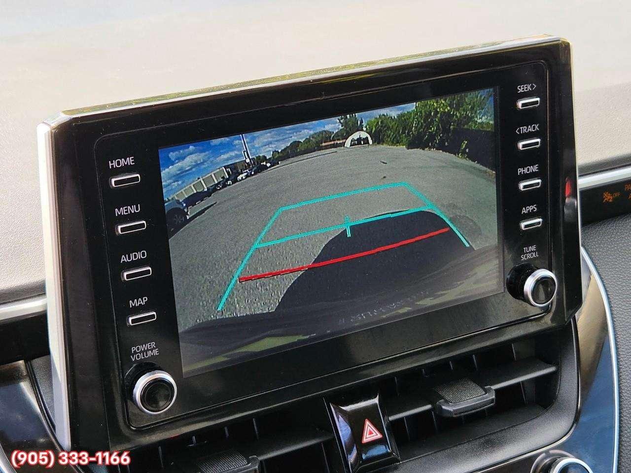 2020 Toyota Corolla LE Apple CarPlay & Android Auto • Lane Assist • Keyless Entry • Backup Camera • Cruise Control Photo