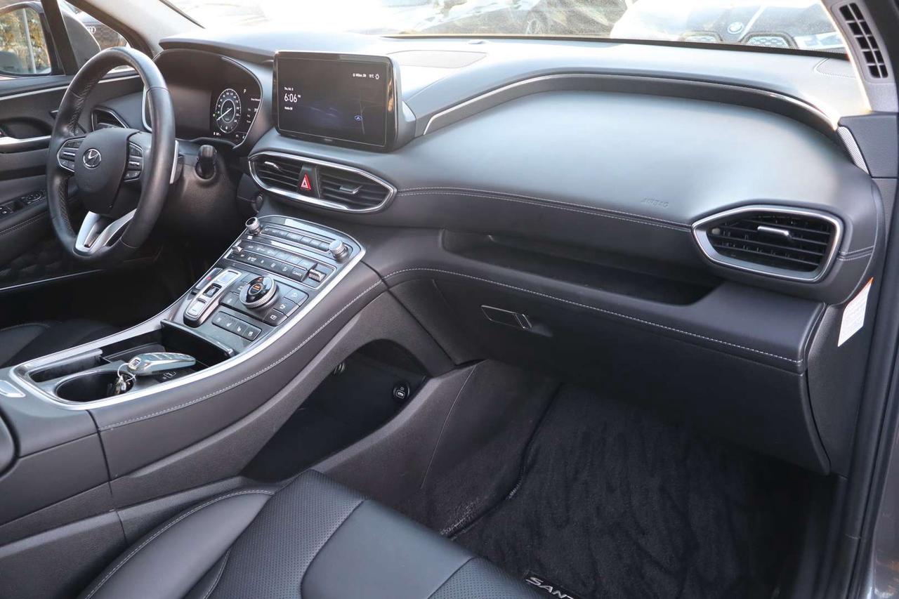 2023 Hyundai Santa Fe Luxury AWD   No Accident   Clean Carfax   Moonroof Photo