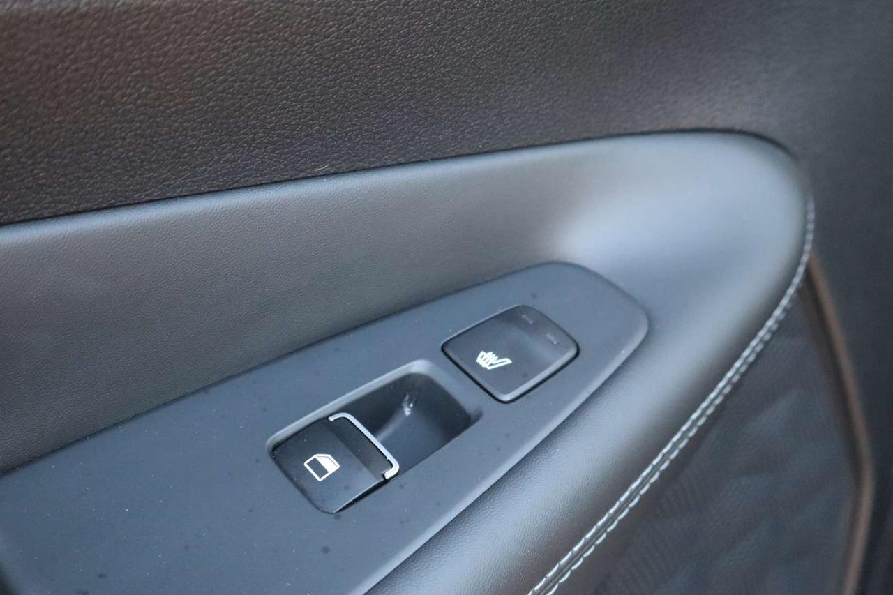 2023 Hyundai Santa Fe Luxury AWD   No Accident   Clean Carfax   Moonroof Photo