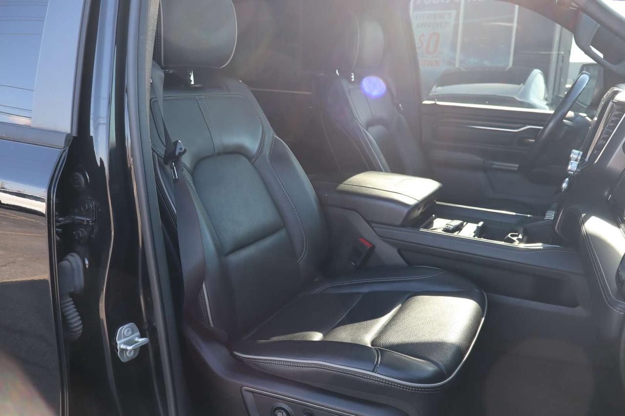 2024 RAM 1500 Limited Crew Cab 4WD   No Accident   Ram Box   E-Torque   Moonroof Photo