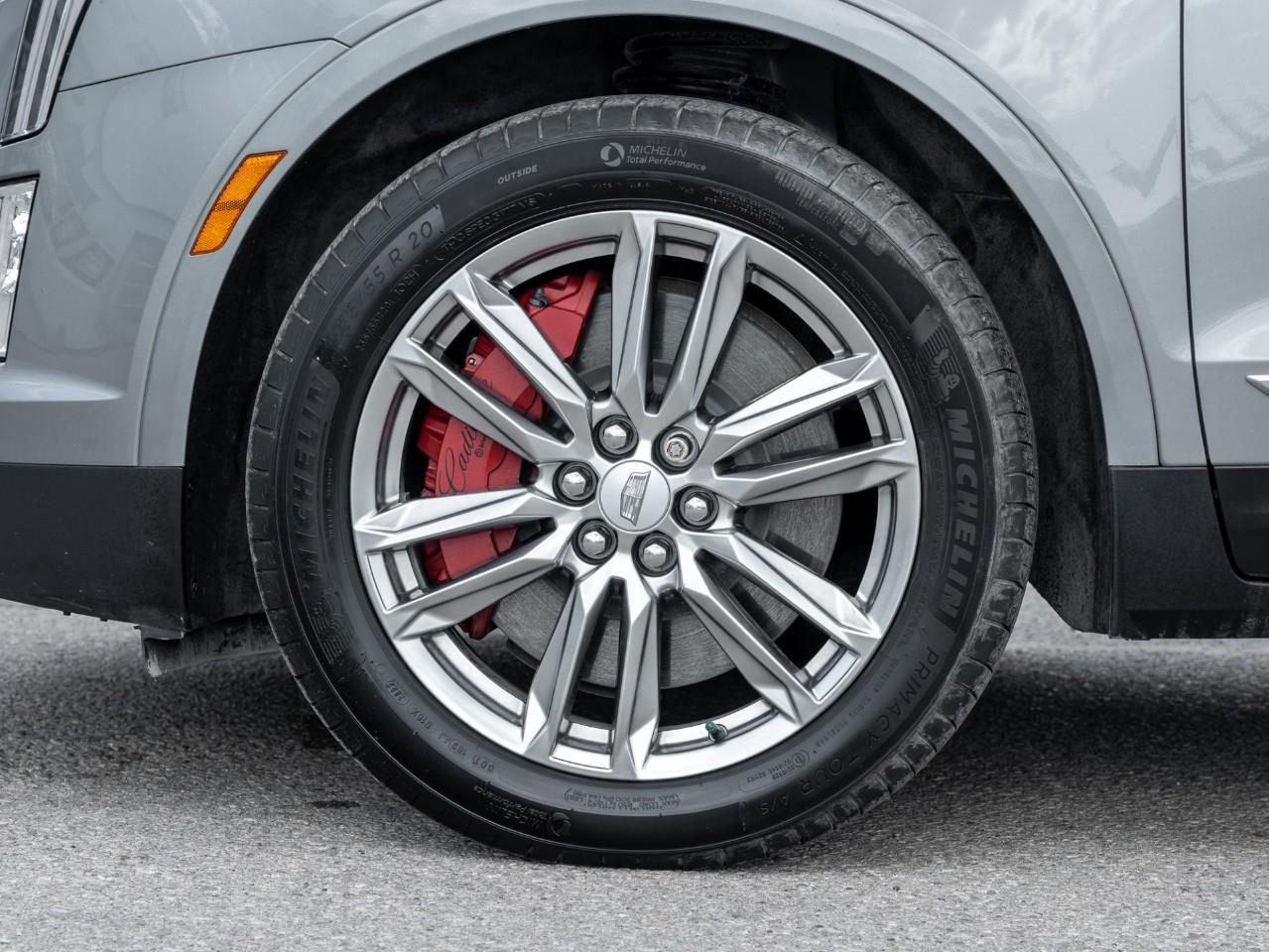 2023 Cadillac XT5 Sport 4dr All-Wheel Drive Photo3