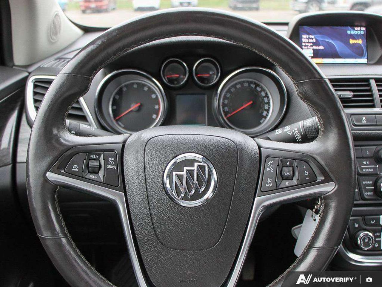 2015 Buick Encore 1.4L 4-CYL, AWD, ALLOYS, LEATHER, BOSE, SUNROOF, 1-OWNER, AS-TRADED! Photo
