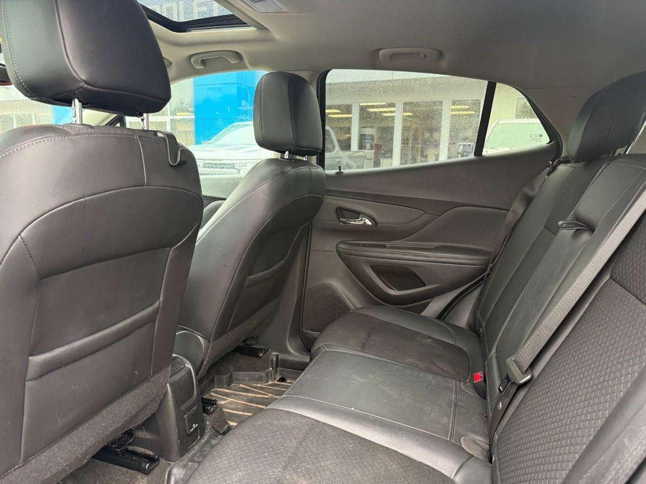 2022 Buick Encore BRAY ORIGINAL. OUTSIDE HEATED MIRRORS. MOONROOF. REAR VISION CAMERA. ALL WEATHER MATS. Photo