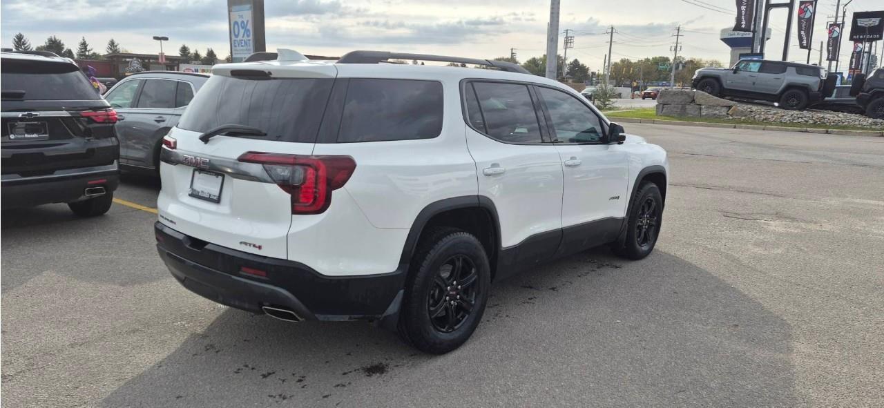 2020 GMC Acadia AT4 All-Wheel Drive Photo4